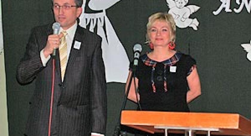 Aukcja charytatywna w kartuskim gimnazjum