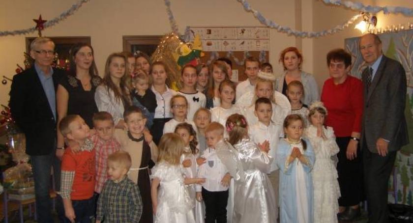 Maks. Jasełka z przedszkolakami w świetlicy wiejskiej
