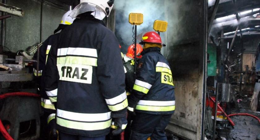 Wypadki, pożary i powalone drzewa - tak rozpoczął się rok 2015 