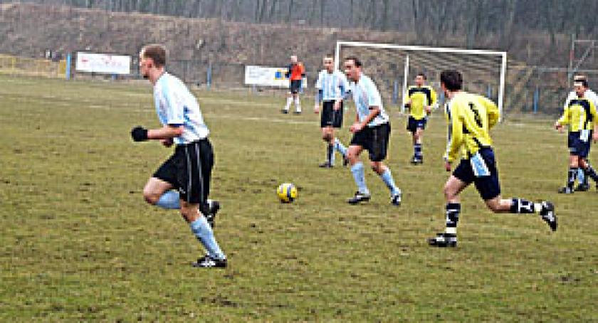 Piłkarski weekend. Rozgrywki wznawia V Liga i A Klasa