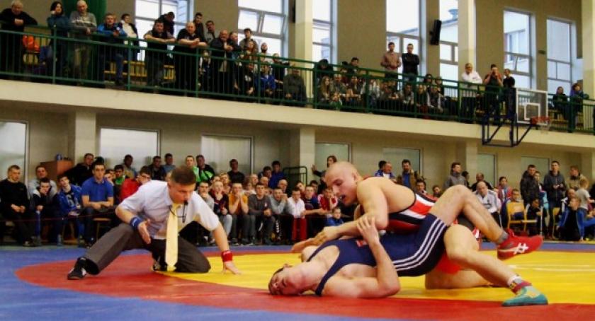 Zapasy. Mistrzostwa Polski Juniorów w Kartuzach - medale gospodarzy