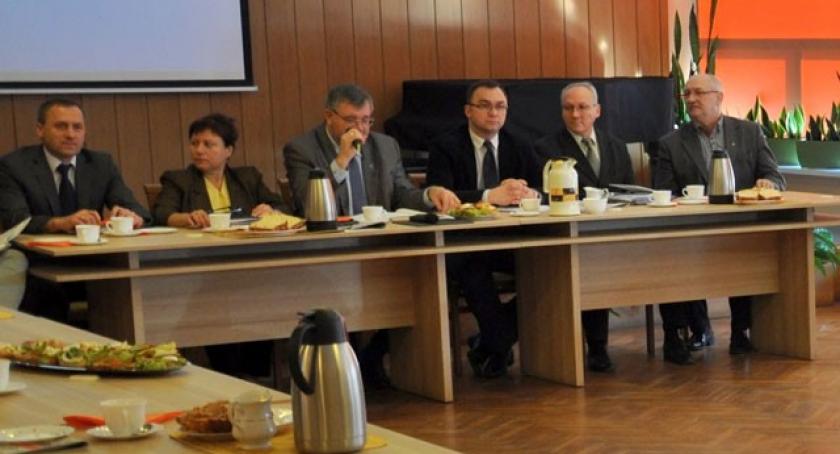 Kartuzy. O podatkach i funduszu sołeckim z sołtysami 