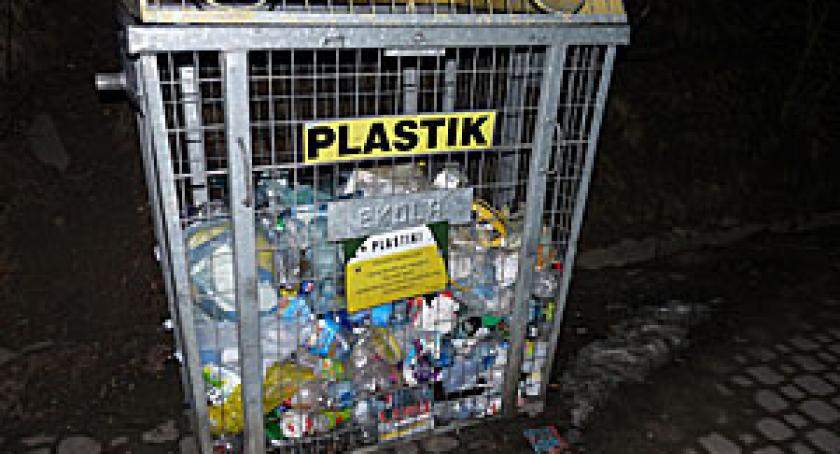 Akcja - segregacja. Selektywna zbiórka odpadów w powiecie
