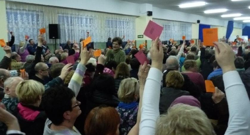 Kartuzy. Dziennikarze wyproszeni z walnego zgromadzenia SM 