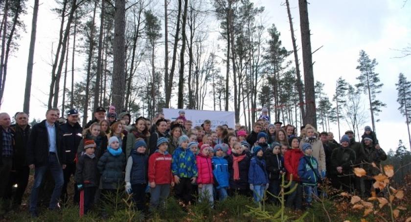 Mirachowo. Sadzili las na 70-lecie Leśnictwa Gdańskiego