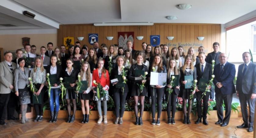 Kartuzy. 43 stypendia dla najlepszych uczniów