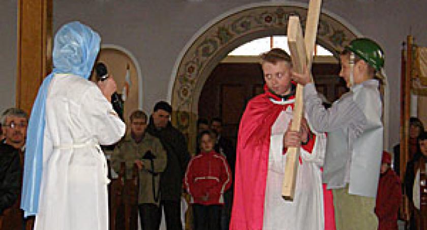 Czeczewo. Uczniowie przedstawili  „Misterium Męki Pańskiej” 