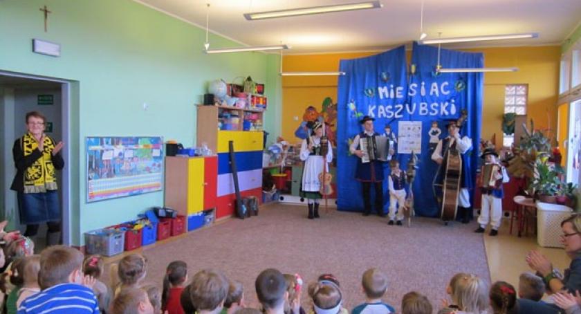 Przodkowo. Bal Kaszubski, spotkania z zespołami i konkursy