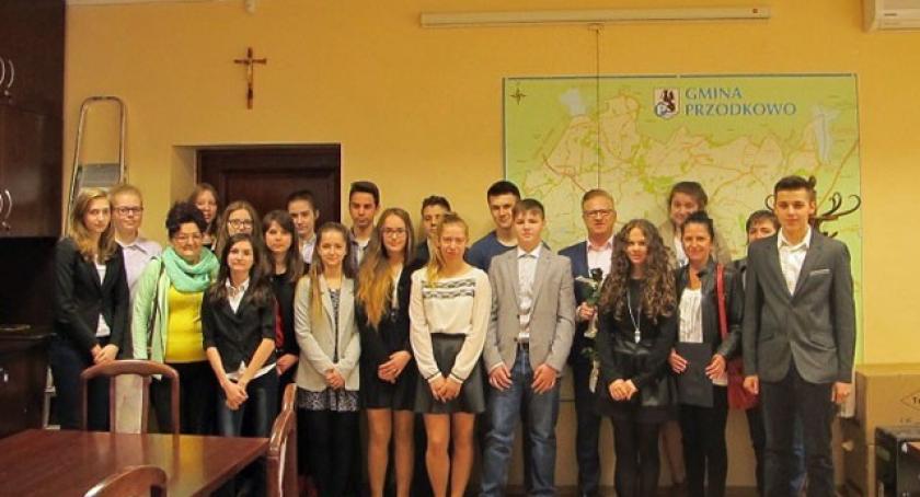 Przodkowo. Najbardziej pilni uczniowie odebrali stypendia