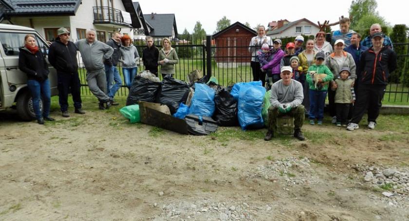 Chwaszczyno. Premierowe sprzątanie lasu