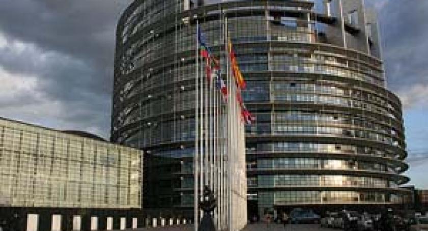 Dokładnie za miesiąc wybory do europarlamentu. Kto kandyduje z powiatu kartuskiego?