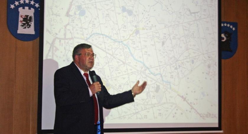 Kartuzy. Spór radnych z burmistrzem o ścieżkę rowerową do Dzierżążna