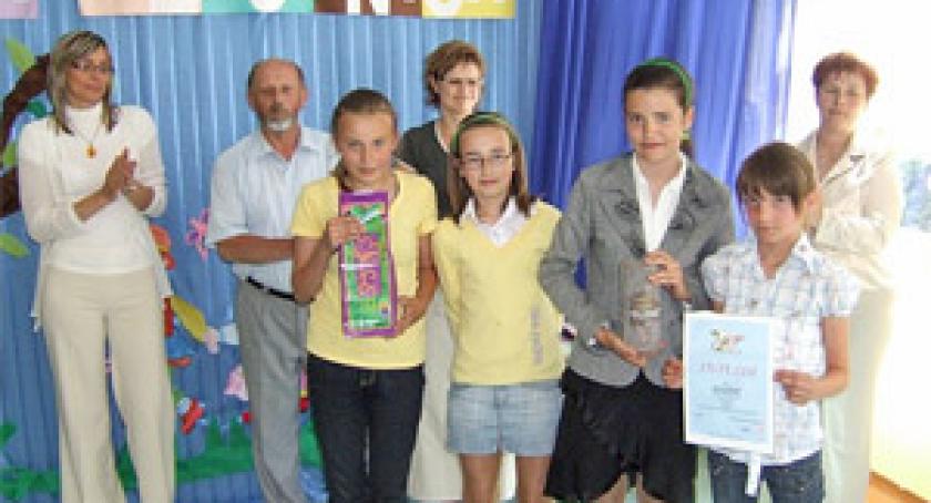 Duszek ze Staniszewa - supergazetką powiatu kartuskiego