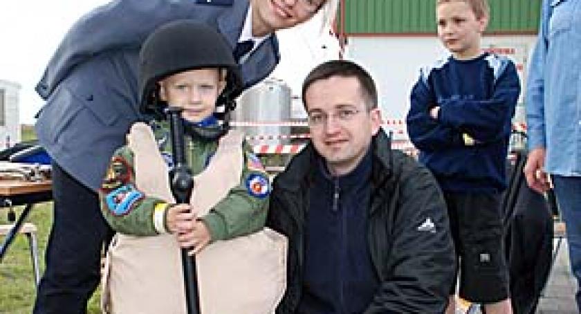 Festyn Rodzinny w Baninie z udziałem policjantów