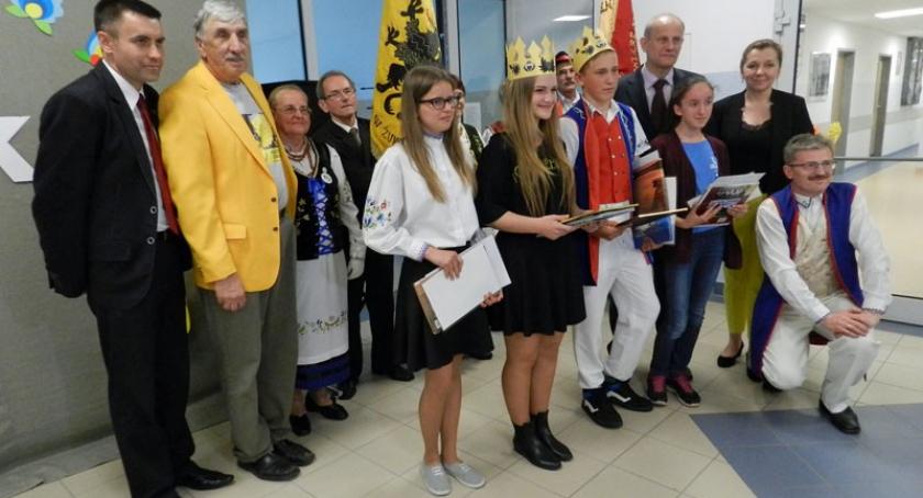 Banino. Dzień Kaszubski z księżniczką i księciem 