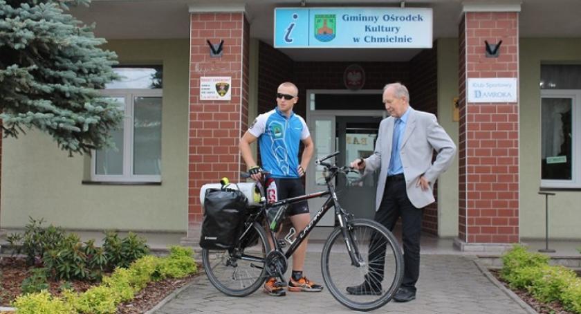 Chmielno. Korneliusz Jeliński rozpoczął wyprawę rowerową na Gibraltar