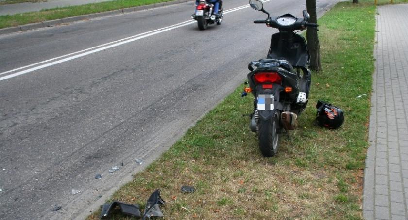 Kartuzy. Skuter uderzył w tył vw polo