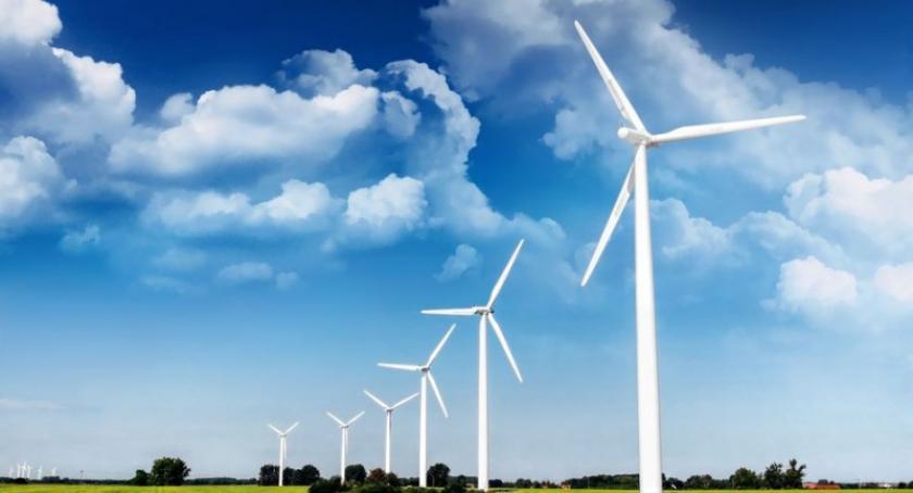 Sierakowice. Będą debatować o szkodliwości elektrowni wiatrowych