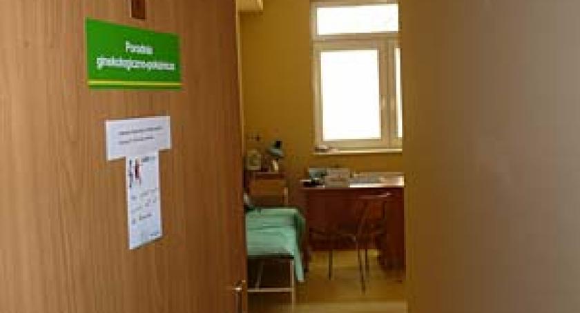 Nowe poradnie w kartuskim szpitalu. Prezes Karol Góralski dotrzymał słowa