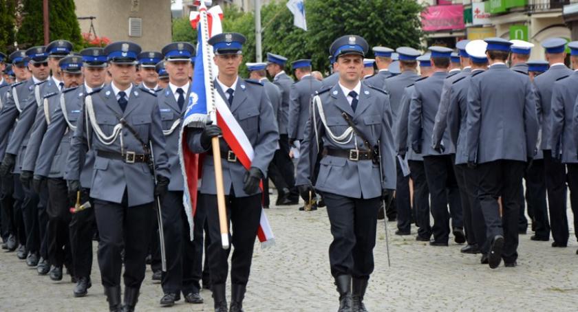 Awanse i odznaczenia dla kartuskich stróżów prawa