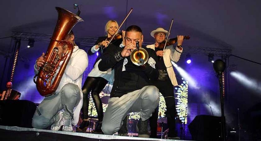 Golec uOrkiestra i De Mono na finał Dni Stężycy 