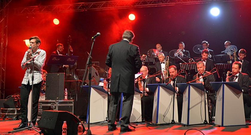 Przyjemności muzyczne w Ostrzycach zainaugurowane