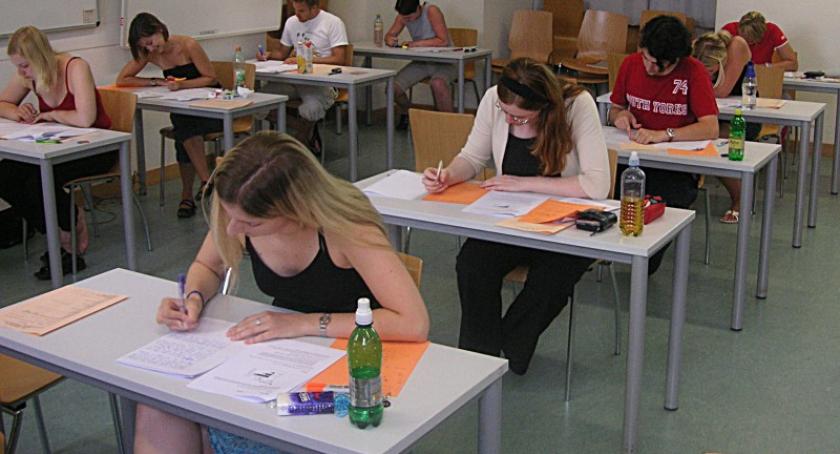 Chmielno. Radni zadecydują o wprowadzeniu stypendiów dla gimnazjalistów