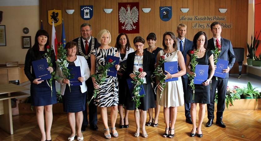 Kartuzy. Awanse dla dziesięciu nauczycieli