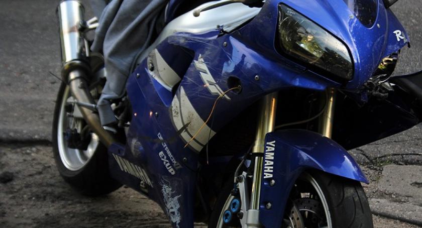 Łapalice. Osobówka zderzyła się z motocyklem