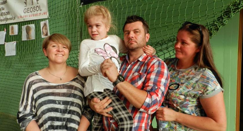 Przodkowo. Występami, loterią i licytacją wsparto chorą Julkę 
