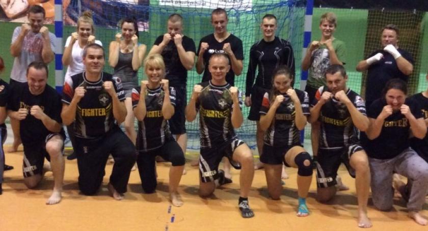 Kolejny stopień wtajemniczenia w kickobxingu dla PSzW Fighter