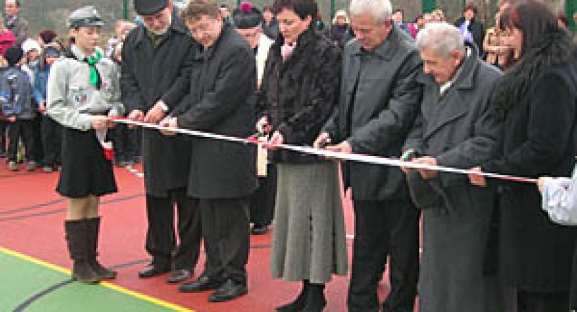 Cztery nowe obiekty w Koloni 