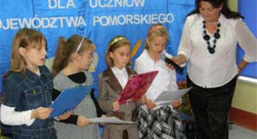 Przodkowo. Gmina wspiera młodych twórców poezji z Pomorza     