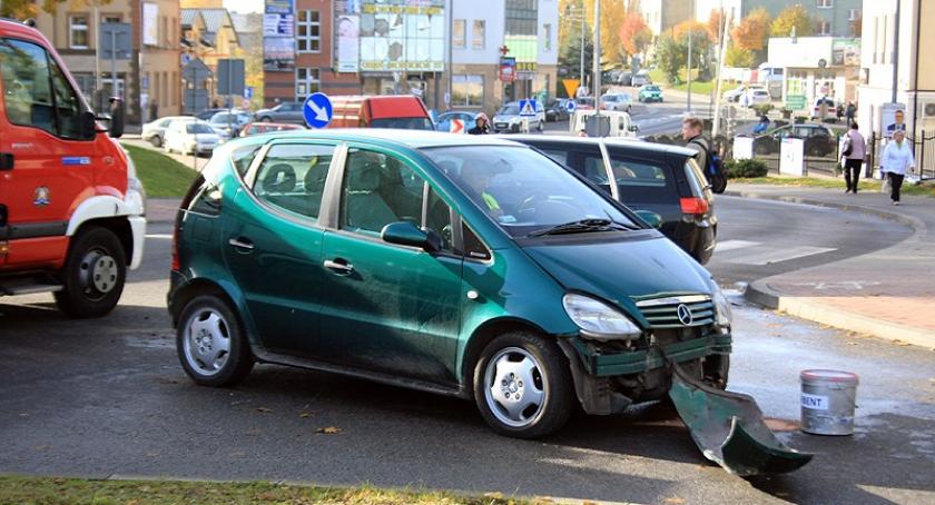 Kartuzy. Mercedes zderzył się z hondą