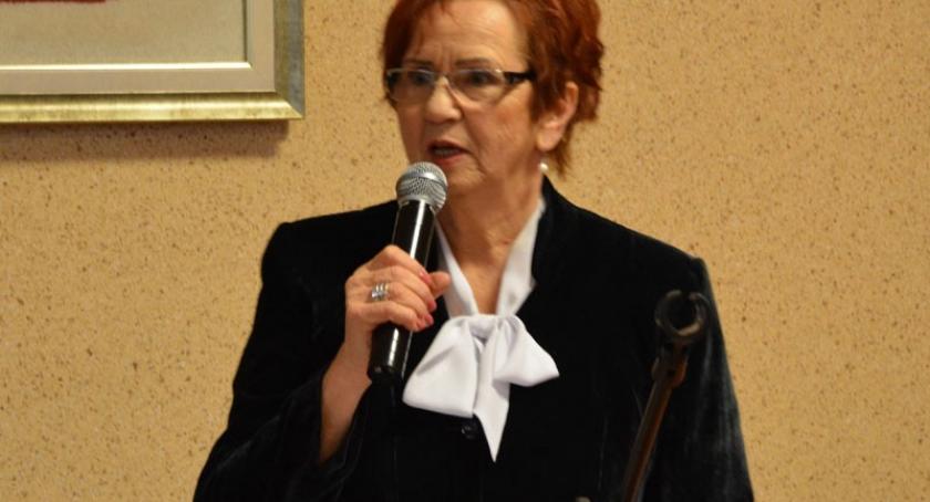 Starosta wprowadza radnych w błąd?