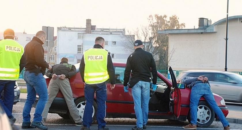 Kartuzy. Czterej mężczyźni z narkotykami zatrzymani jednego dnia