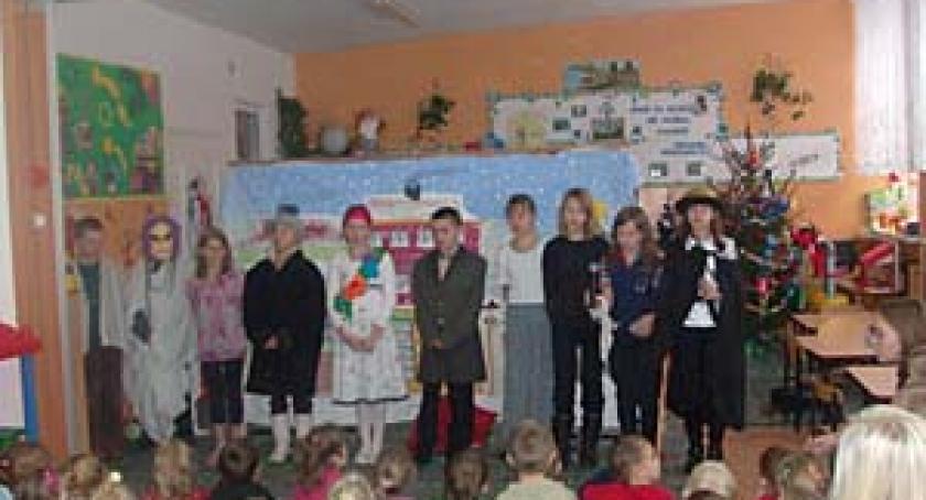 Udana premiera szkolnych aktorów