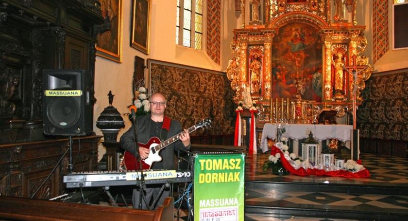 Kartuzy. Tomasz Dorniak zaśpiewał w Kolegiacie