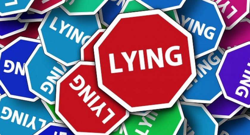 Robisz zakupy przez internet? Bądź ostrożny