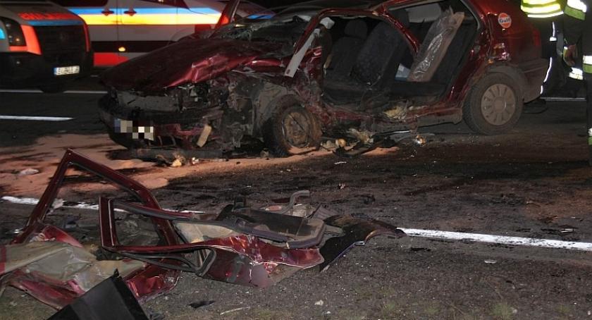 Borcz. Wypadek na K20 - trzy osoby w szpitalu