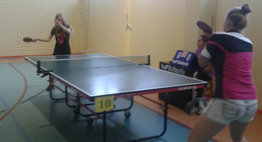 Tenis stołowy. Sukcesy uczennic ZS w Kiełpinie
