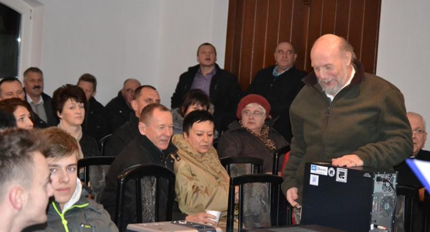 Pomieczyno. Stan wojenny w salce katechetycznej