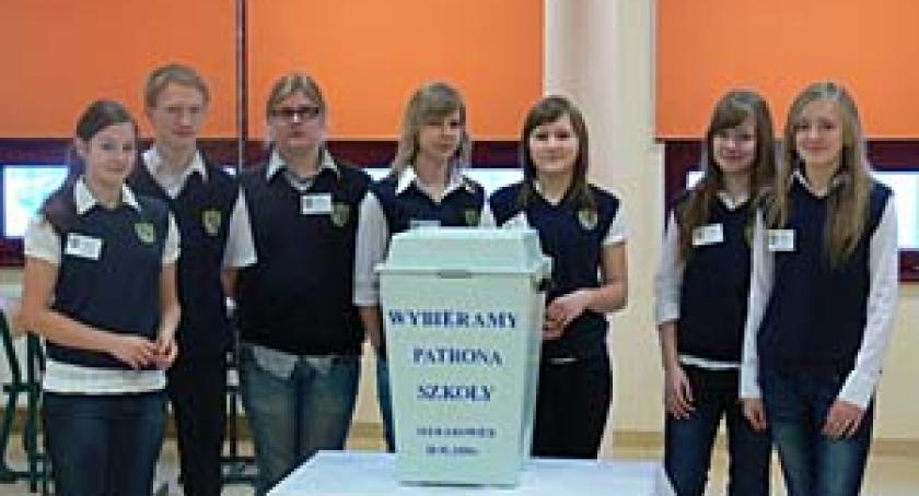 Sierakowickie gimnazjum będzie miało swojego patrona