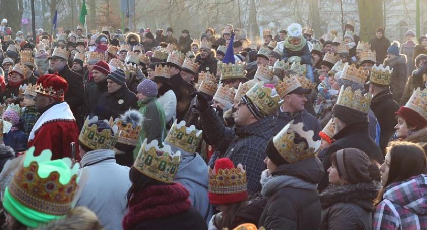 Kartuzy. Orszak Trzech Króli przeszedł ulicami miasta