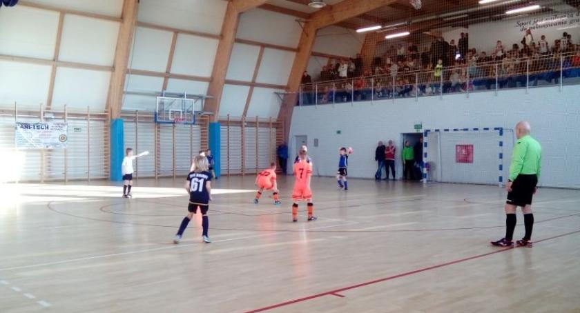 Zwycięstwo dziewcząt z Malborka w turnieju Somonino Cup