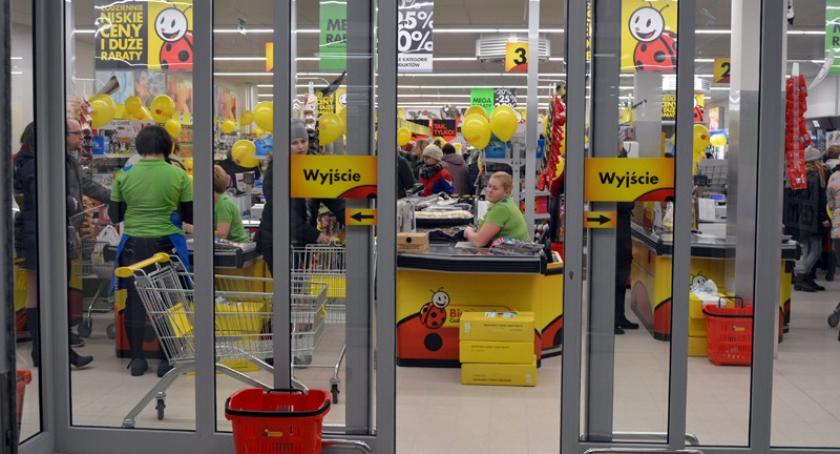 Sierakowice. Stało się. Biedronka oficjalnie otwarta 