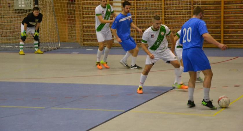 Rozgrywki żukowskiego futsalu powoli dobiegają końca