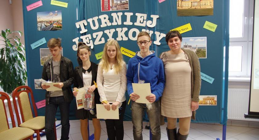 Sierakowice. Gimnazjaliści rywalizowali w turnieju językowym