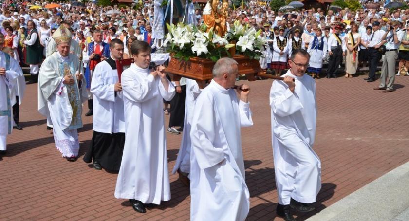 Sianowo. Konkurs kompozytorski na intradę Królowej Kaszub