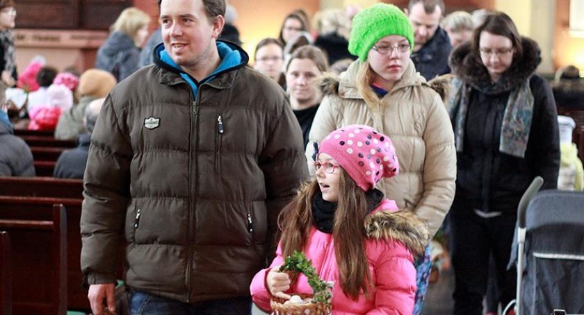 Kartuzianie święcili pokarmy w Wielką Sobotę